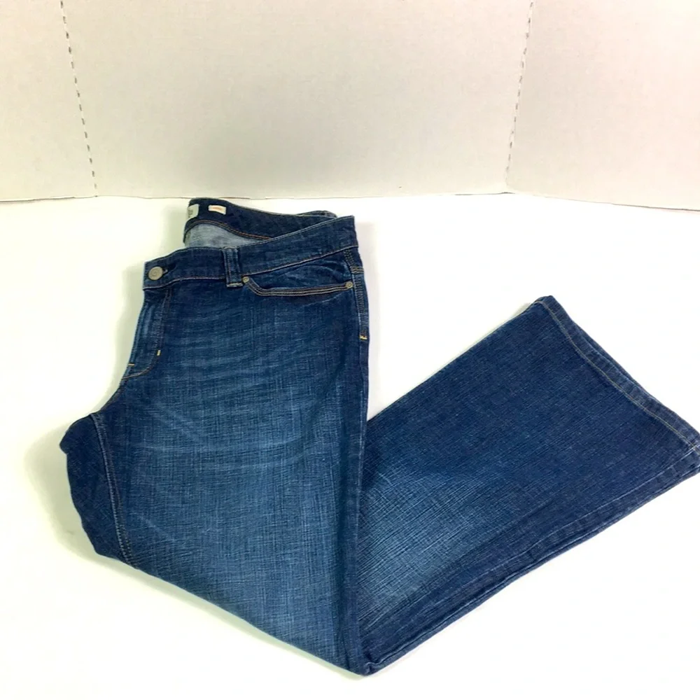 Jeans Stretch Old Navy Womens med rise Boot cut Size‎ 20 Plus L